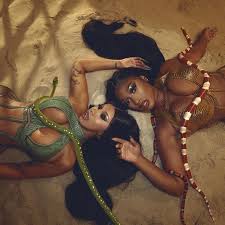 1 021 Likes 16 Comments Cardi B Fanpage Spicybardi On Instagram Cardi B S Wap Feat Megan Thee Stallion Ha In 2020 Pictures Of Cardi B Cardi B Photos Cardi B