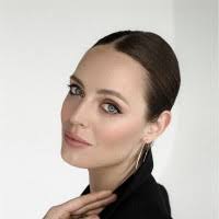 700+ "Stenz" profiles