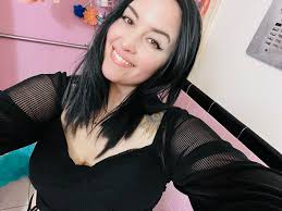 Looking for an electrician to fix kitchen outlet?