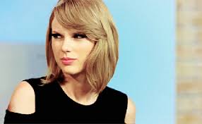 I'm A Taylor Swift Fan, And I Still Think She Kind Of Sucks