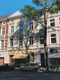 Das Alles Ist Dusseldorf Frankfurt Du Bist So Wunderbar In 2020 Dusseldorf Entdeckungsreise Reisen