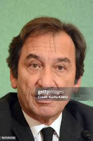 134 photos et images haute résolution de Thierry Dana