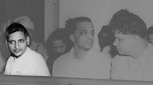 39 years, at the time of death) in baramati, pune district, bombay presidency, british india. In 1964 Calling Godse Patriot Led To Uproar In Parliament Now Pragya Thakur Gets Approval