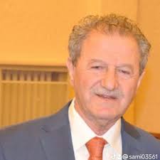 👤あなたのプロフィールにコメント: 私を無視してるの?? 💔😢