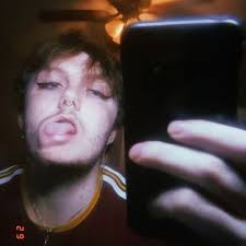 Natalie Dommer (@nataliesaunders)