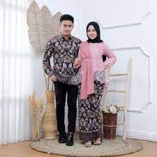 Selanjutnya merupakan gambar tentang sb collection couple dadboy kevin atasan kemeja batik casual . Baju Copel Ayah Ibu Borkat Acara Lamaran Anak Termurah Couple Kebaya Exsclusif 2021 Cod Batik Kebaya Couple Couple Anak Muda Baju Tunangan Batik Couple Termurah Batik Wanita Terbaru Kebaya Brokat Modern