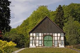 Bielefeld Fachwerkhaus Im Botanischen Garten Nordrhein Westfalen Deutschland Bielefeld Half Timbered House In The Botan Fachwerkhauser Haus Style At Home