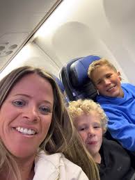 We went and did a thing this weekend!! Visited dad for a long weekend down  in FL. Heading home and already missing him and the weather!! Back to the  Tundra for a