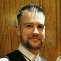 100+ perfiles de «Farmer»