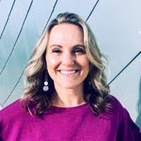 Emily Perkins's Instagram, Twitter & Facebook