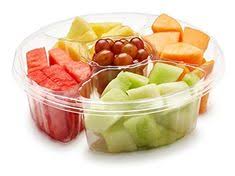Alasannya karena dengan menghidangkan sop buah dalam cup, akan memudahkan konsumen dalam mengkonsumsinya serta harga dapat bersaing, kami pun dapat memberikan cara membuat sop buah cup : Buah Potong