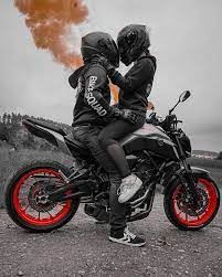 130 Ideas De Pareja En Moto Motos Parejas Pareja De Motociclistas Imagenes De Motos