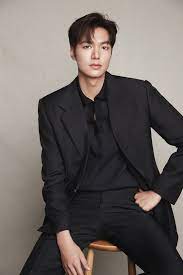 Опубликовано ne ni ja среда, 4 июня 2014 г. Lee Min Ho Facebook And Instagram Followers 20 Million Simultaneous Penetration Celebrity First