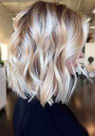 Most Amazing And Trendy Medium Length Layered Haircuts Due To Textures And Volume Med Modeles De Cheveux Coupe Cheveux Mi Longs Blonds Cheveux Blonds Mi Longs