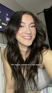 8 months preggo at this time last year 🥰🫡