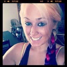 Kellie Compton (KellieCorin)