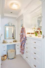 Without a fantastic mirror, it's just an ordinary work space. Glamorous Bedroom Vanity Ideas Creative Bedroom Vanity Designs