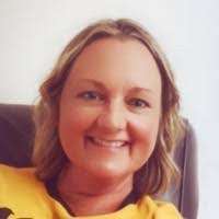 Erica Kling's Instagram, Twitter & Facebook