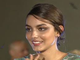 Melanie Kirsch é a Menina Fantástica 2012