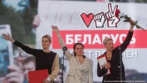 Weißrussland (belarus) ist ein osteuropäischer binnenstaat, der an polen, die ukraine, russland, lettland und litauen grenzt. Belarus Briefe Aus Der Beugehaft Europa Dw 14 01 2021