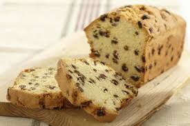 Recette Cake Rhum Et Raisins Secs En Video Recette Cake Aux Raisins Secs Cake Aux Raisins Raisins Secs