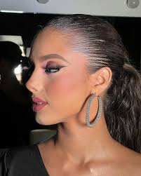 Fabiola Velasquez (@fabiolavelasquez_) • Instagram photos and videos