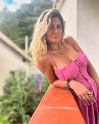 WE ARE ONE IN ISABELLE HUPPERT Public Group