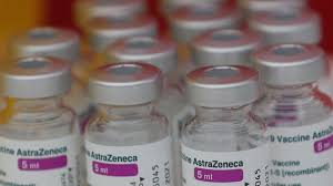 ¿la vacuna astrazeneca causa coágulos o trombos? La Agencia Europea De Medicamentos Defiende La Vacuna De Astrazeneca A La Espera De La Evaluacion Cientifica Sobre Los Casos De Los Trombos