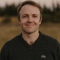 Scott Hosking's Instagram, Twitter & Facebook