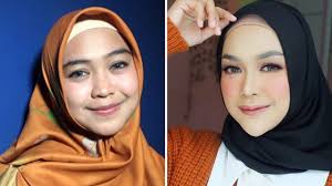 Antara ria ricis dengan waktu itu aku sebutnya ria yunita, nama asli dia, kata reza dikutip dari namun, reza juga mengakui sikap ria ricis yang pendiam itu yang membuatnya sedikit kesulitan. Potret Terbaru Before After Artis Yang Bikin Pangling Ria Ricis Dagunya Lancip Kumparan Com