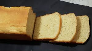 Nous allons laisser notre recette de pain de mie maison facile effectuer la première pousse pour cela nous allons mettre un film étirable sur le bol du batteur et laisser la pâte doubler de volume (il faut compter. Lyly Cook Pain De Mie Maison Khobz Toast Tres Bon Et Facebook