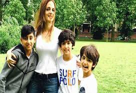 This is an alphabetical list of notable female movie actors with a last name that begins with the letter j or k. 35 Bollywood Celebrities Kids With Unique Names