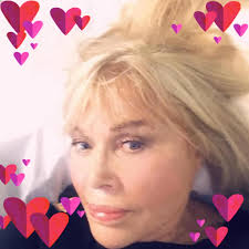 How many of you have ever been in a relationship with a narcissist?? 🤔