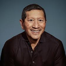 Geoffrey Warner's Instagram, Twitter & Facebook