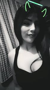 Ella es mi hija se llama alicia eunice ruiz pinales tiene 26 años tiene  1mes de desaparecida si alguien sabe algo sobre ella porfavor haganmelo  saber