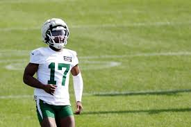 Jets cornerback Kris Boyd in critical condition after Manhattan shooting - Chicago Sun-Times