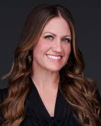 Katie Hosick's Instagram, Twitter & Facebook