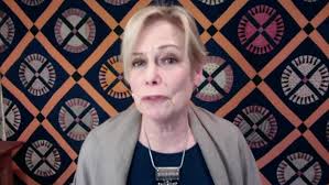 Prime Video: Tapestry of the World: Behind the Scenes at the International  Quilt Museum