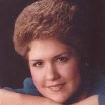 Holly Lehto's Instagram, Twitter & Facebook