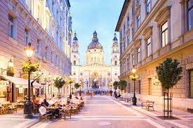 My first night was very profitable. Reisgids Hongarije Reistips Geldzaken Gwk Travelex