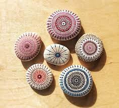 Aktuell haben sie eine disposition, die beide verpackt ferner sauber. Steine Bemalen 101 Ideen Fur Eine Wunderschone Diy Dekoration Steine Bemalen Mandala Bilder Basteln Mit Naturmaterialien