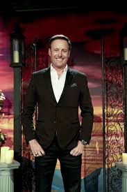 Host of the bachelor franchise and pretty much all things involving crying, roses & relationships!. 3 S6vo32yafbrm