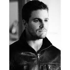 Lance Winn's Instagram, Twitter & Facebook