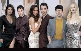 The Jonas Brother S Have Settled Now But The Brother S Have Long List Of Former Girlfriends Here S Their Entire Dating History He loved delta, but she was so paranoid that he was going to cheat on her with a new yorker. the jonas brother s have settled now