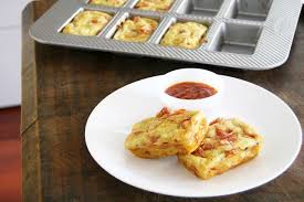 Mmm Mini Pizza Loaves In The Brownie Pan Going To Try With Almond Flour Recipes Food Pampered Chef Brownie Pan Recipes