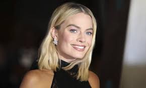 People who liked margot robbie's feet, also liked Margot Robbie The Tragedies She Faced In 2020 Somag News