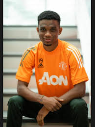 Amad diallo could make his manchester united debut against west ham in the fa cup tonight. 5 Potret Amad Diallo Resmi Kenakan Atribut Mu Bola Liputan6 Com