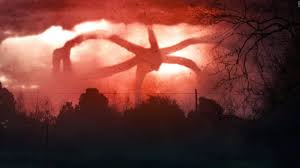 Above all, it's entertaining—but that entertainment comes from a number of different venues. Stranger Things Das Neue Monster Aus Staffel 3 Erklart Film Tv