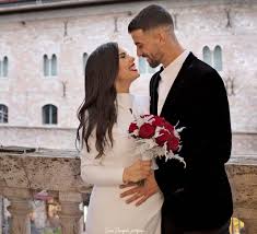 Jorginho ha sposato nel 2017 natalia leteri, sua storica fidanzata da oltre 8 anni. Vigilia Di Natale Con Matrimonio Per Leonardo Spinazzola Umbriaon