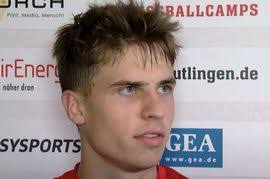 What time do Leona Maguire and Stephanie Meadow tee off at the Olympics?